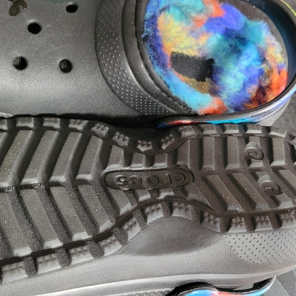 Shoes - Picture 3 of 7